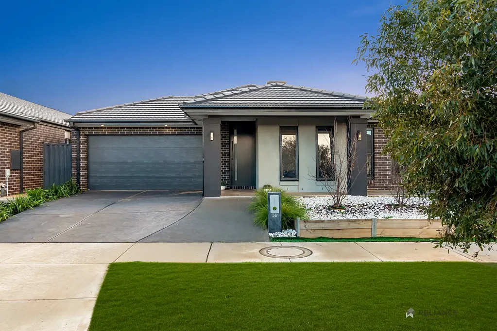 36 Feathertop Avenue, Weir Views, VIC 3338