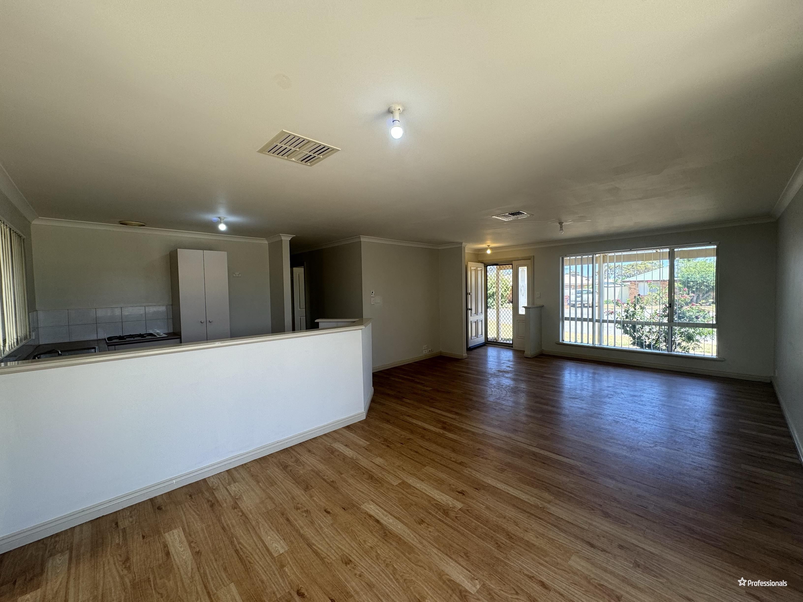 4 AVON CT, SOUTH KALGOORLIE WA 6430, 0房, 0浴, House