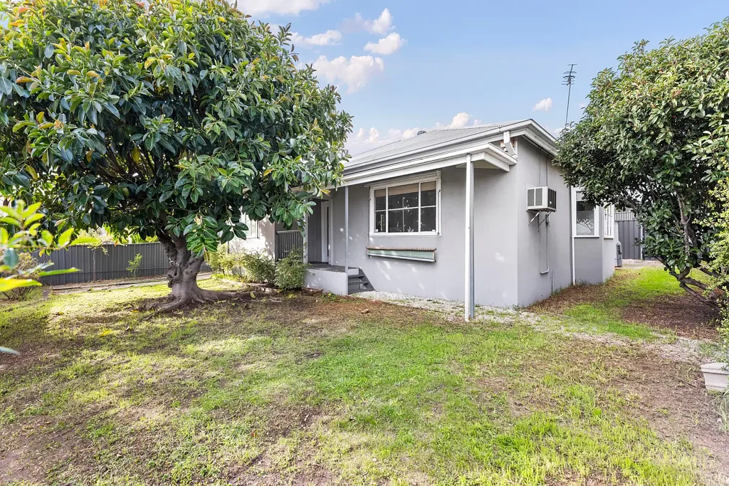 Rostrevor 3 Bedroom Corner Block Convenience with Scope to Transform.