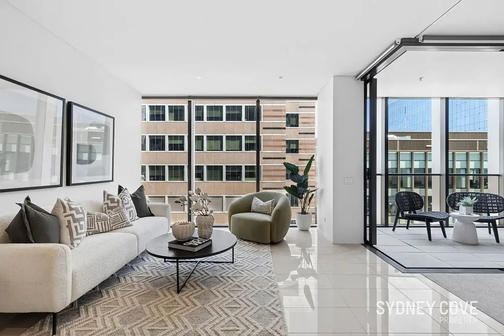 Sydney 2Moenga Luxury Living in the Heart of Sydney’s CBD - 2 Bed, Plus Study/3rd Bedroom