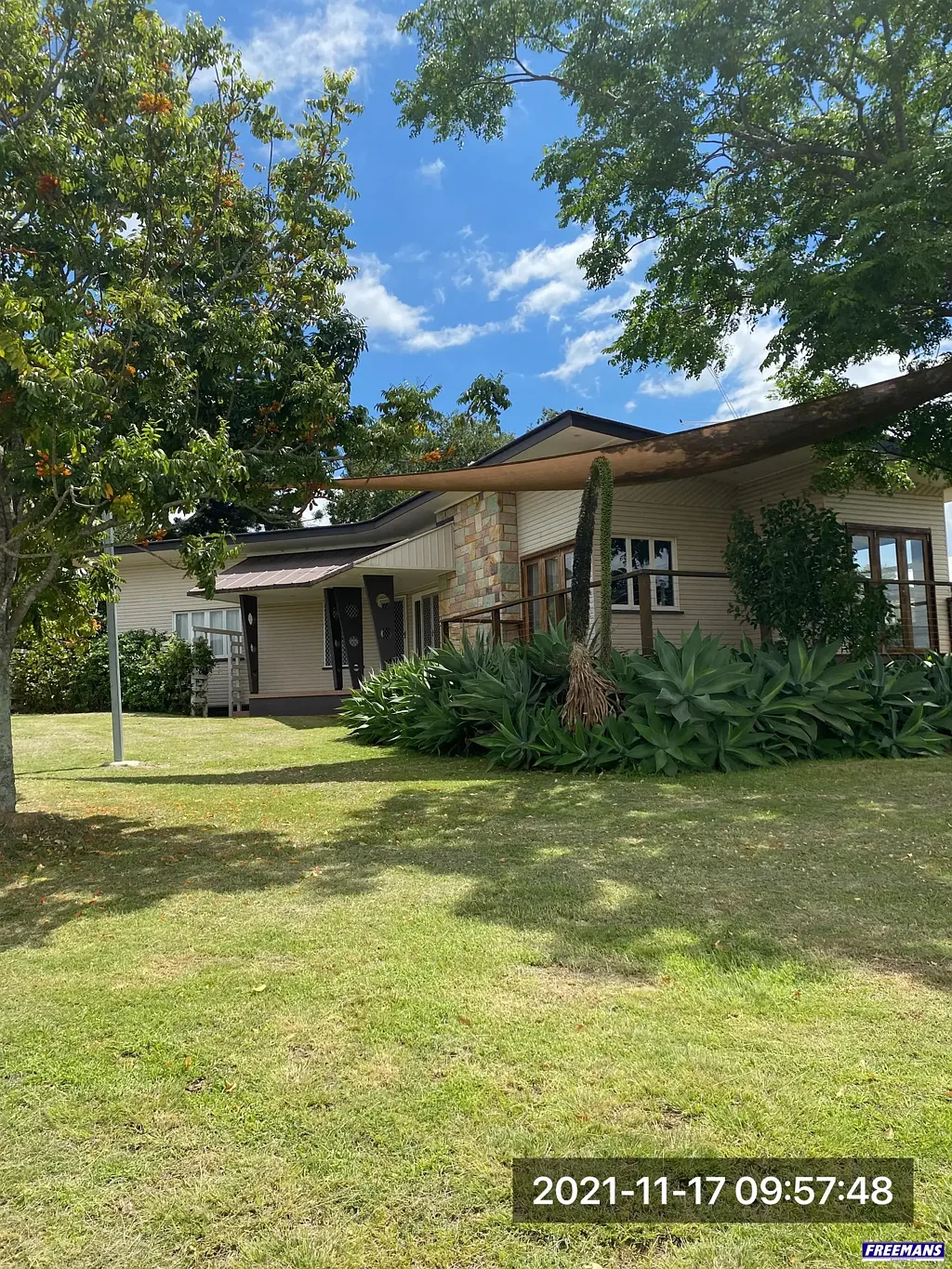 RENOVATED HOME  WITH THE BEST VIEWS TO THE BUNYA  MOUNTAINS.