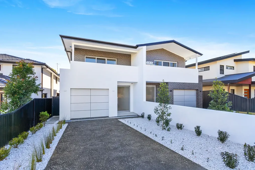 As-New Luxury Duplex in a Prime Location