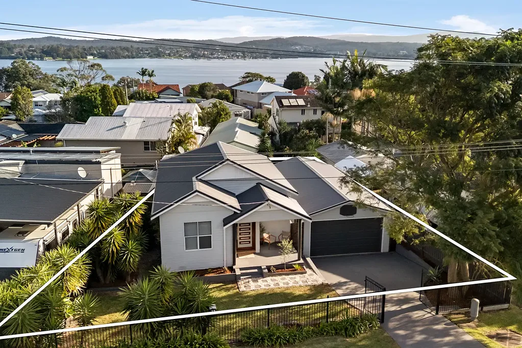 32 Speers Street, Speers Point, NSW 2284