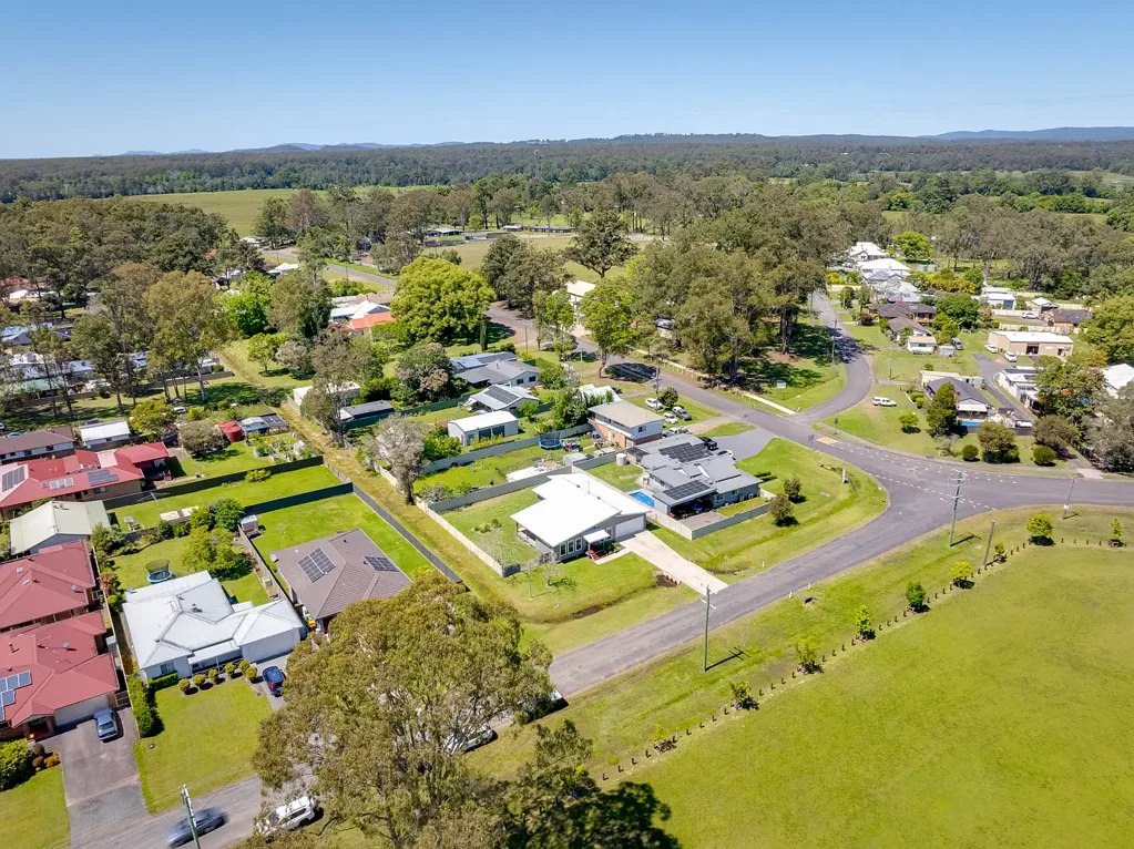 Nabiac 4 Bedroom Exceptional Home in Prime Location!