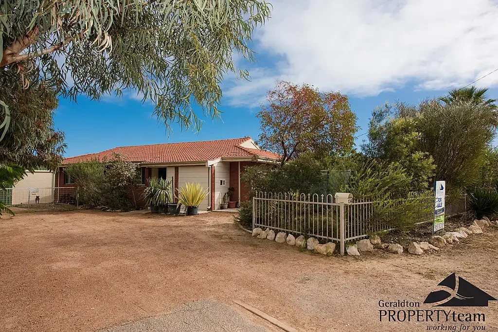 136 Abraham Street, Karloo, WA 6530