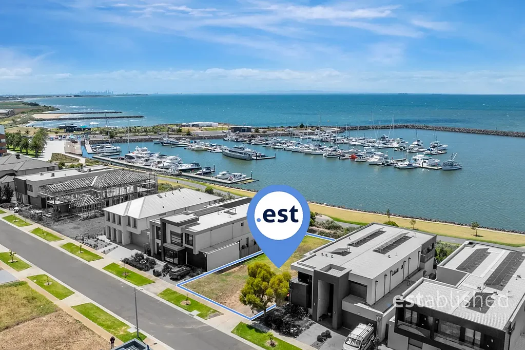 Werribee South Breathtaking Waterfront Living