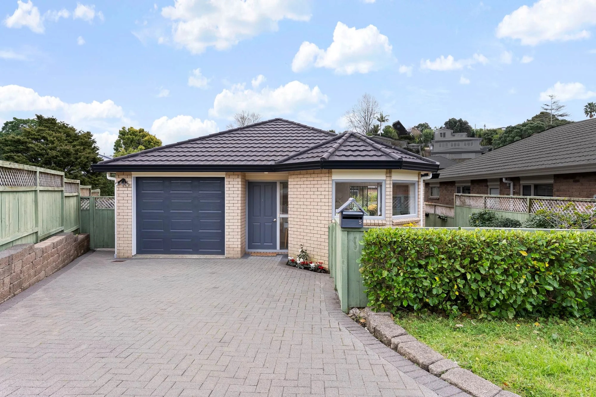 Stanmore Bay 3房  Stylish, Fresh & Ready to Impress!