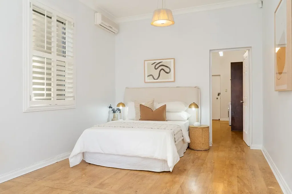 Beautifully Renovated and Exceptionally Spacious Studio Space