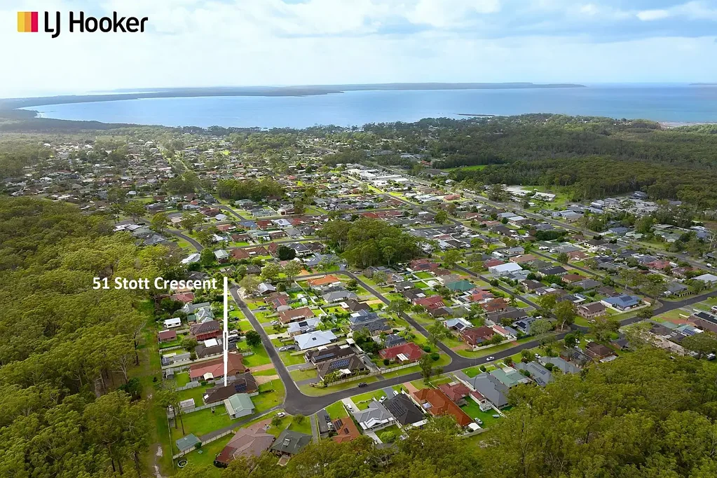 Callala Bay 4 Bedroom Large Home, Land & Shed