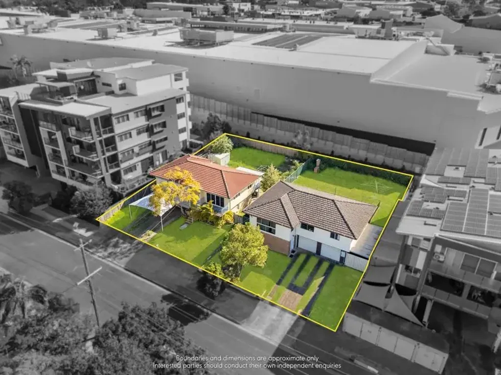 Macgregor 6 Bedroom Diamond Investment Opportunity (1224sqm Medium Density)