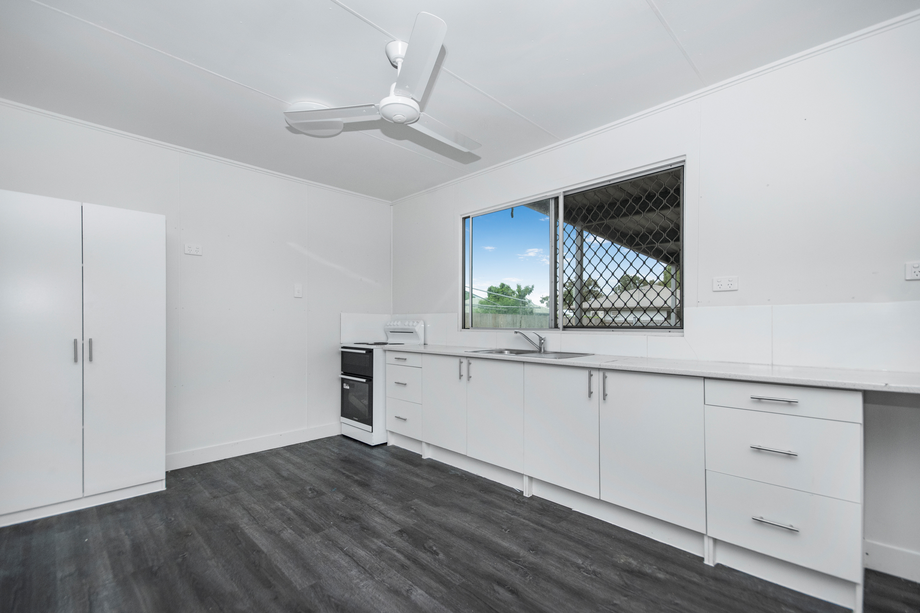 39 ALAN JOHN ST, KELSO QLD 4815, 0 રૂમ, 0 બાથરૂમ, House