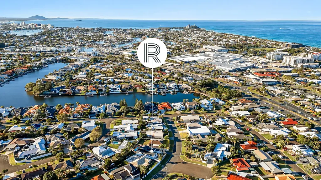 Parrearra 4ਬੈੱਡਰੂਮ Refined Coastal Living with Dual Occupancy Potential