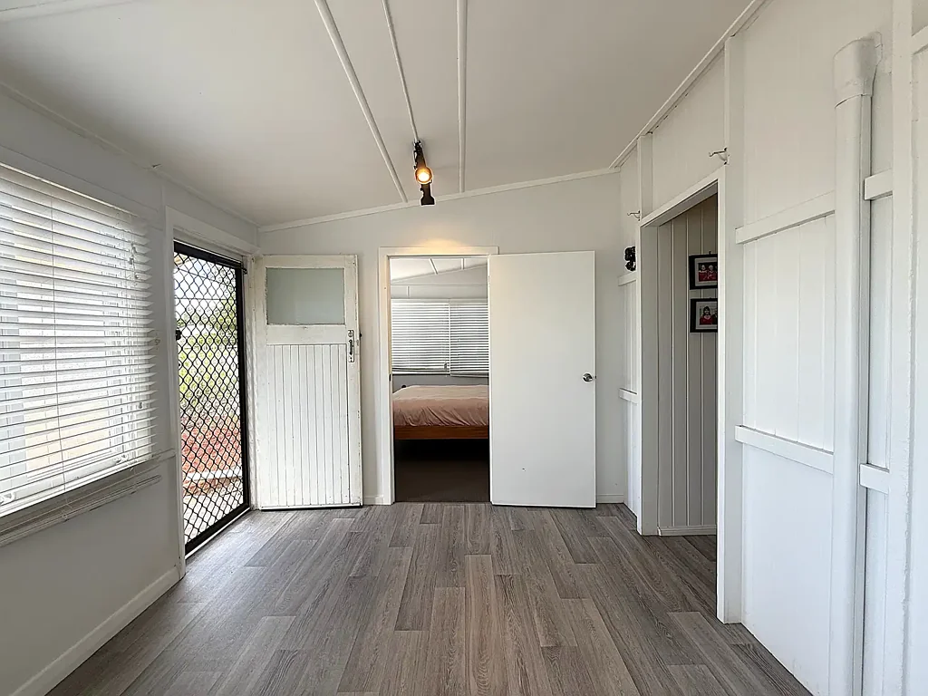 Barcaldine 3房  Queenslander Cottage with Contemporary Comfort