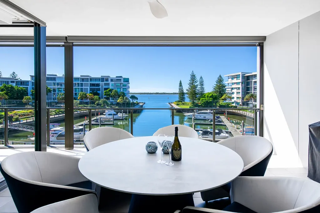 Hollywell 3房  Lifestyle and Luxury Await at Allisee Apartments, Absolute Waterfront Living!