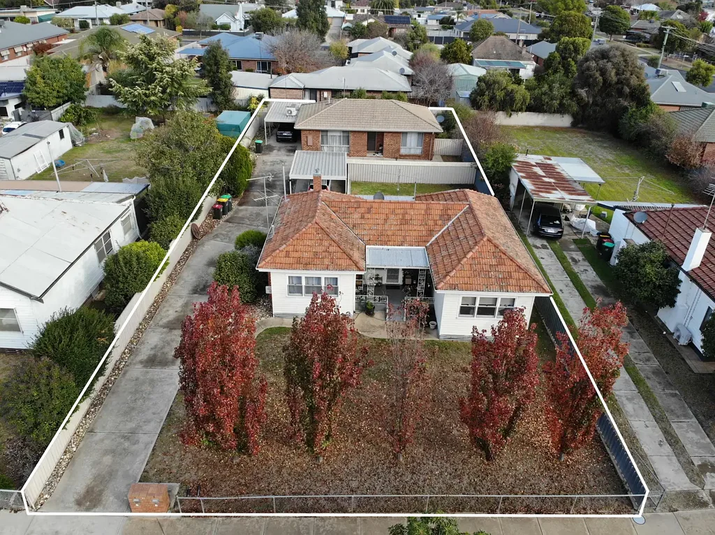 Wangaratta 5房  TWO HOUSES, ONE TITLE