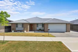 11 Traminer Drive, Tamworth