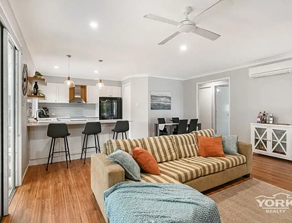 6 Fullbrook Avenue, Highfields, QLD 4352, 4 غرف, 2 حمامات, House