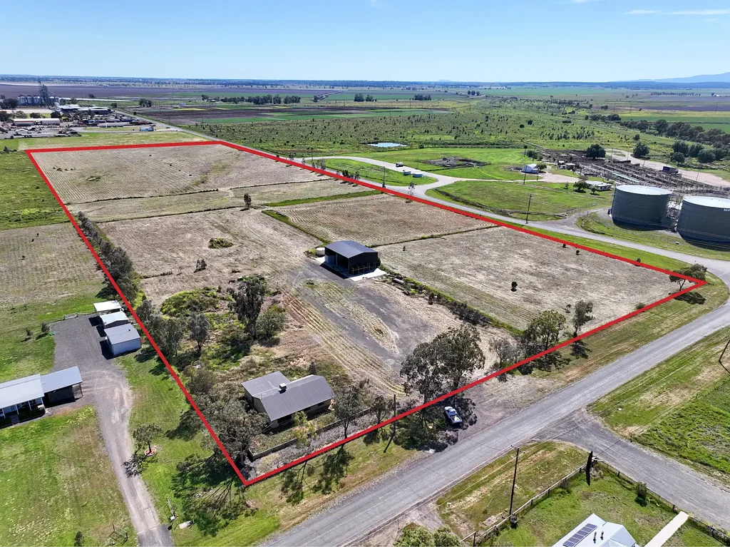 16 Namoi Street., Narrabri, NSW 2390