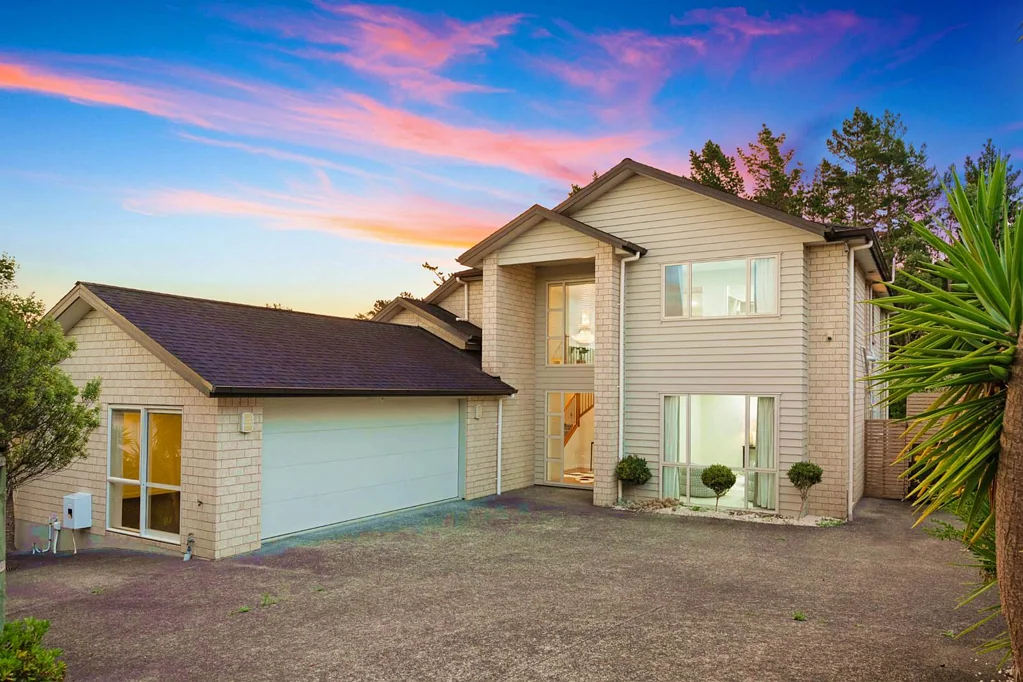 Albany 6房 豪阔大宅屹立都市，悠然静享林泉松涛！ 6 Bedroom Luxury House with Bush View