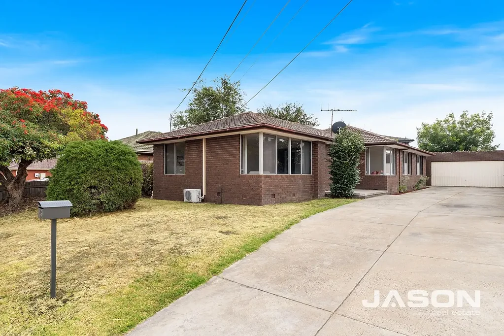 46 Wolverton Drive, Gladstone Park, VIC 3043