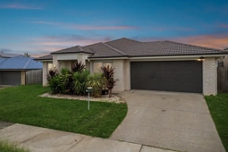27 Seawest Street, Yarrabilba