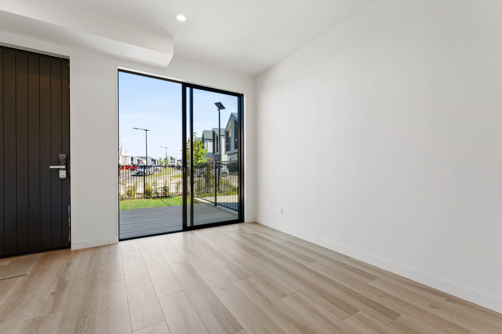 6 Jashi Lane, Westgate, Auckland - Waitakere, 2 Bedrooms, 1 Bathrooms, Townhouse