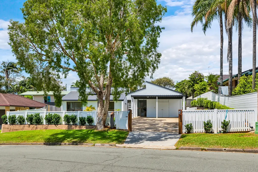 12 Kurrambee Avenue, Ashmore, QLD 4214