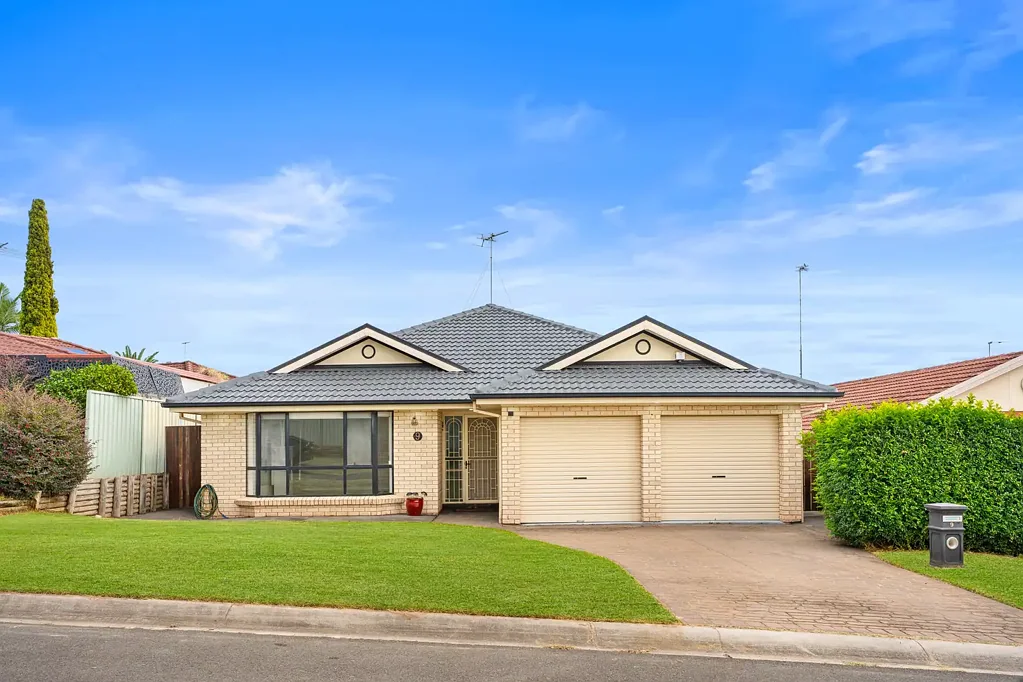 9 Thornbill Crescent, Glenmore Park, NSW 2745
