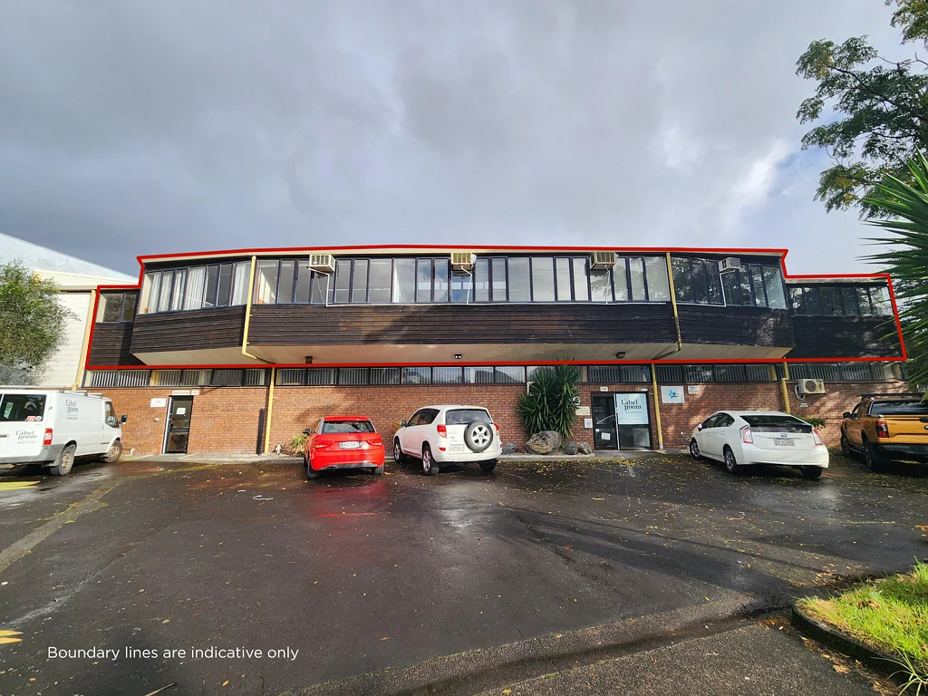 Avondale Spacious level 1 office space