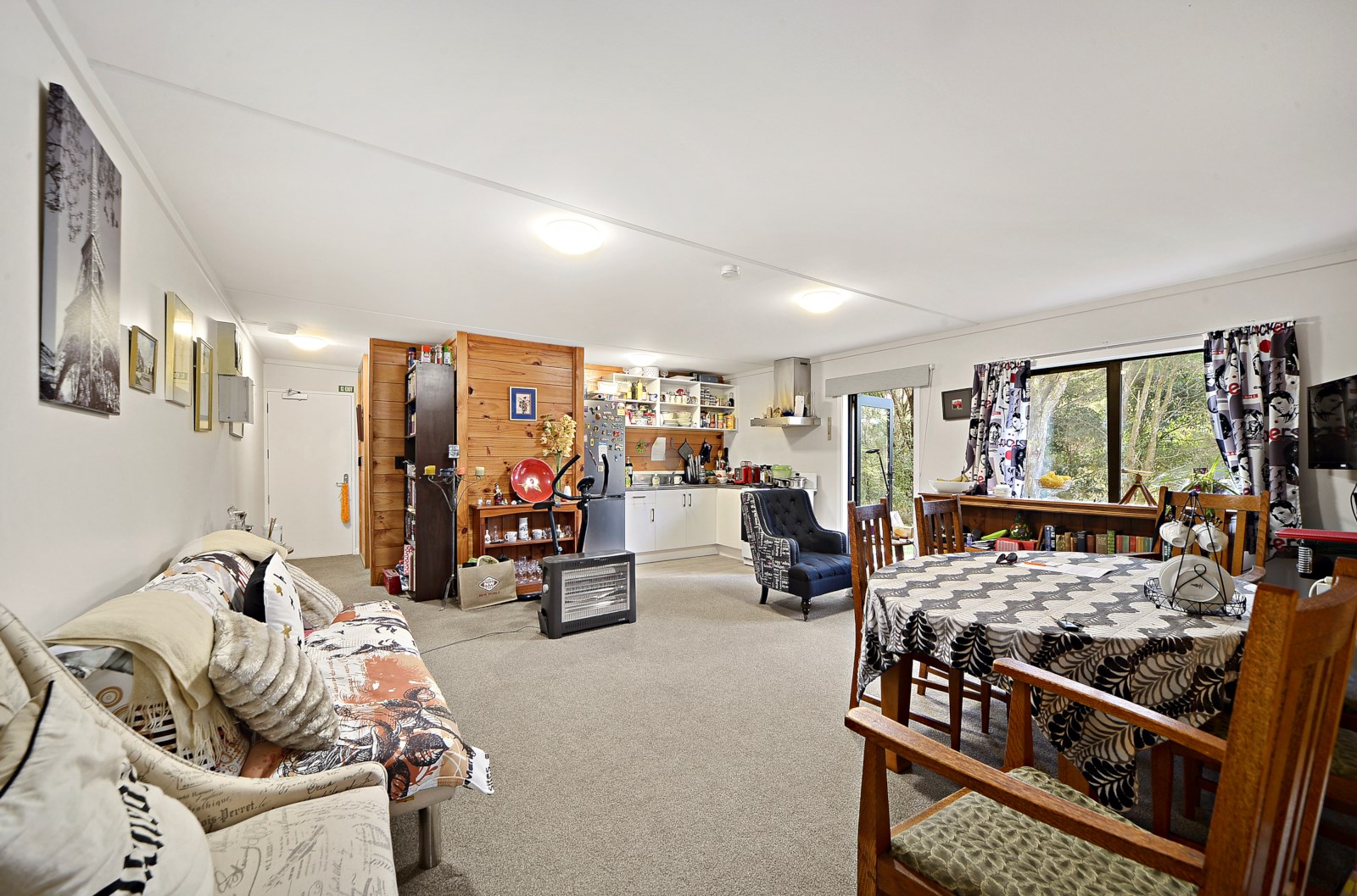 15/1510 Great North Road, Waterview, Auckland, 2 Bedrooms, 1 Bathrooms