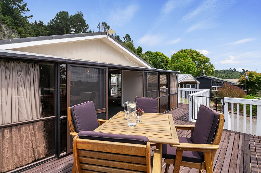 Lake Rotoiti 3chambre Relax, recharge, and enjoy Lake Rotoiti