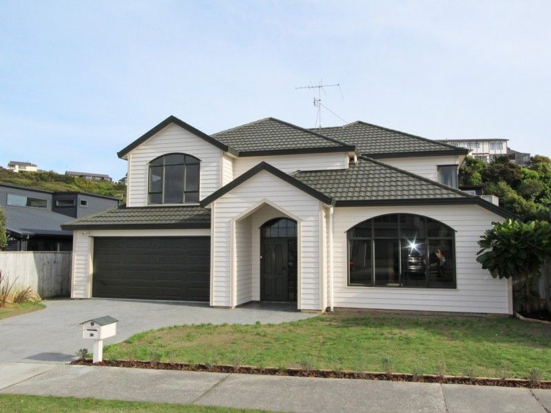 38 Pendennis Point, Camborne, Porirua, 5房, 3浴