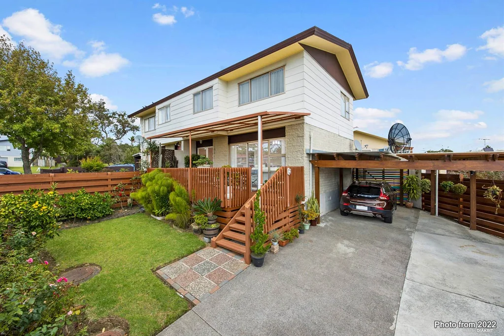 13C Ballater Place, Highland Park, Manukau City, Auckland