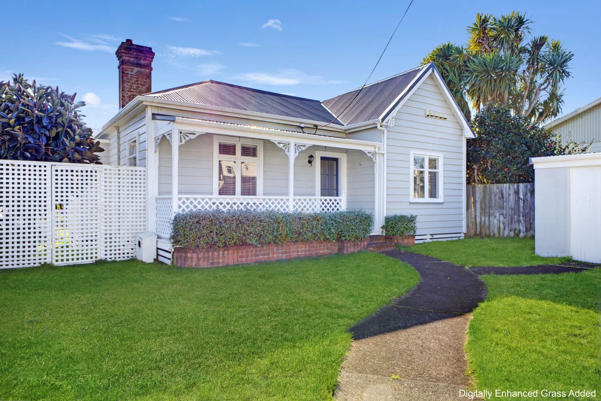New Plymouth Central 3બેડરૂમ Historic Charm, Modern Living, Prime Location