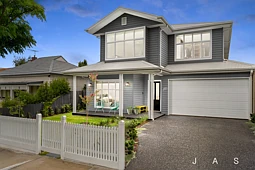102 Powell Street, Yarraville