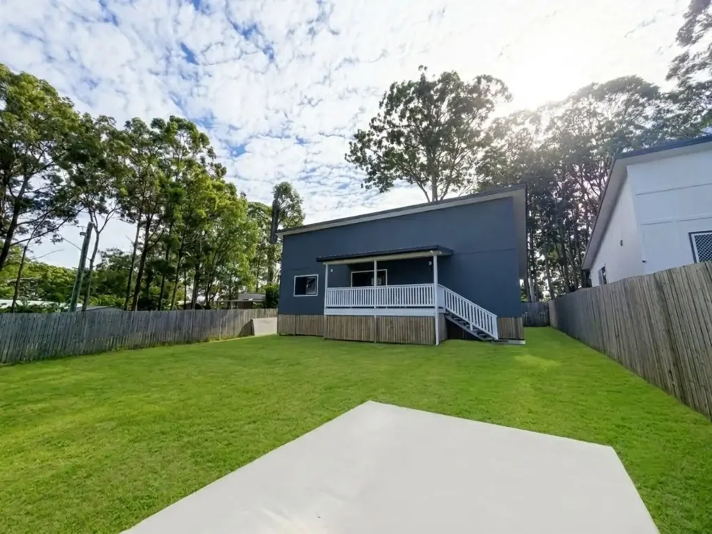 Russell Island 3બેડરૂમ Unpack, Unwind & Live! .... Brand New Home Close To Town
