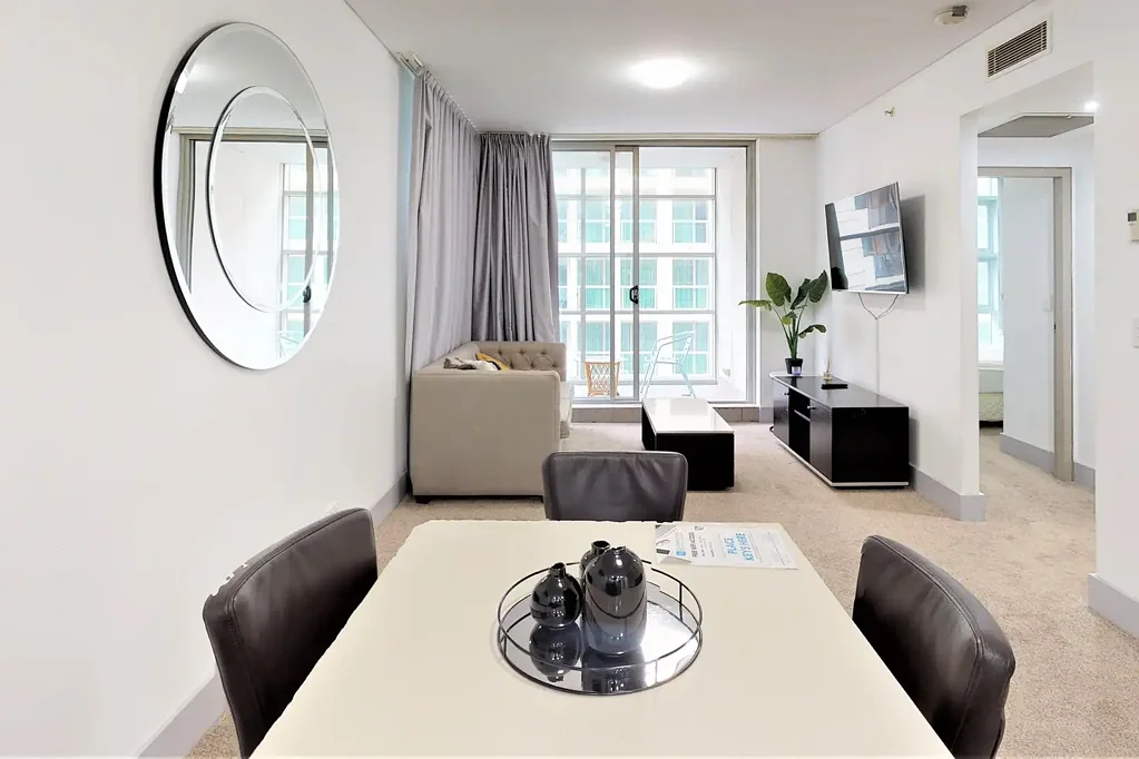 ONE BEDROOM + STUDY APARTMENT in Emporium Apartment.