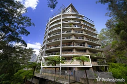 403/80 John Whiteway Drive, Gosford