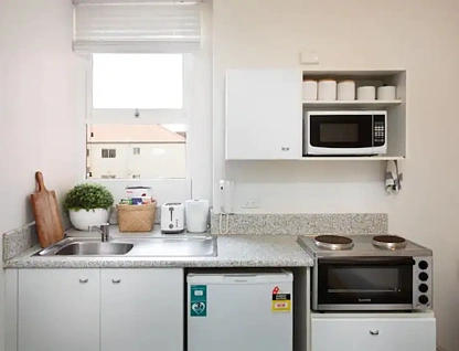 19/68 Gould Street, Bondi Beach, Eastern Suburbs, 0 phòng ngủ, 1 phòng tắm, Studio