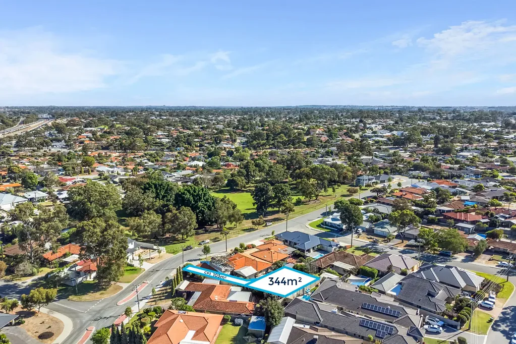 Hamersley Nestled In An Idyllic Setting