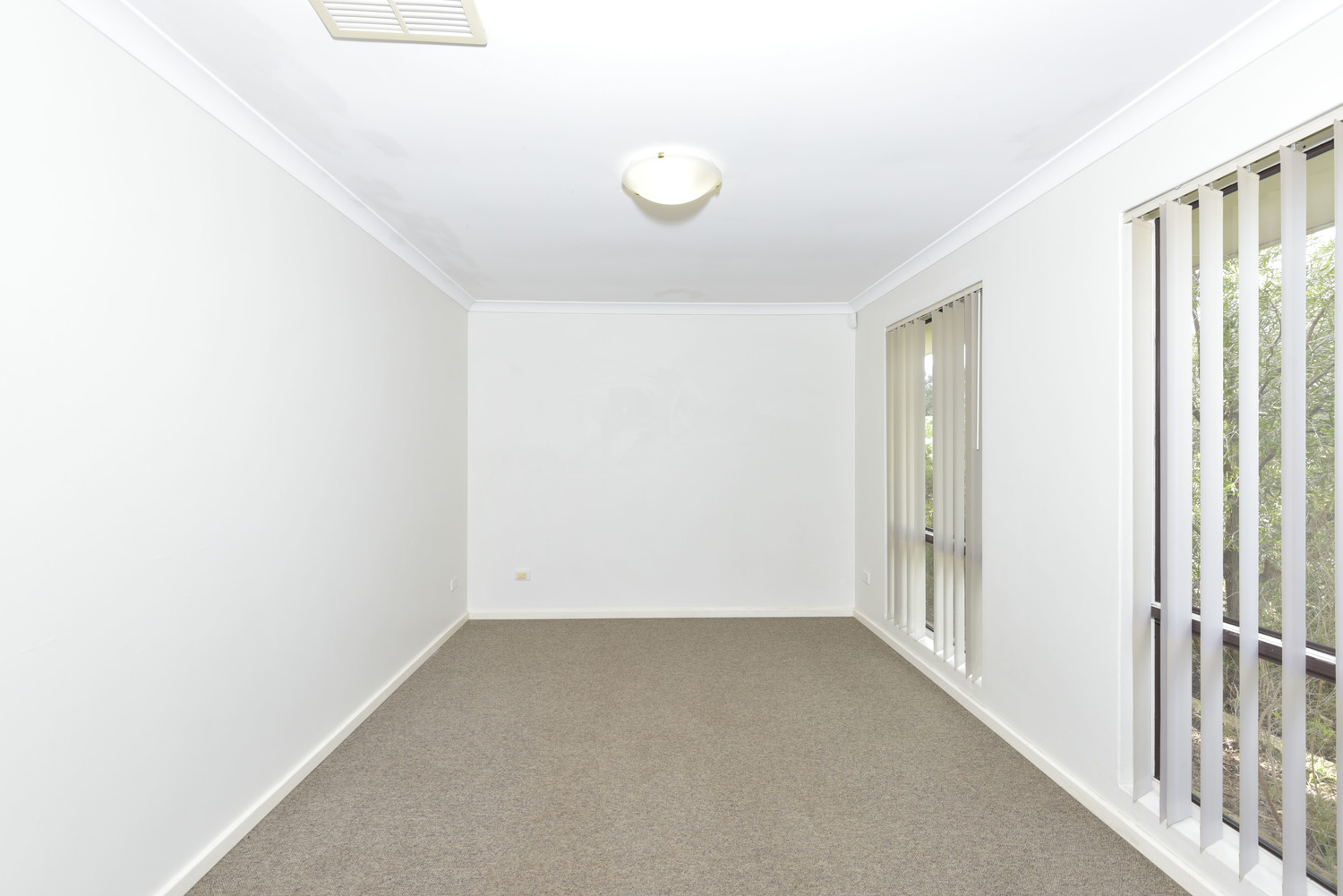 1 TIREE ST, SEVILLE GROVE WA 6112, 0 Bedrooms, 0 Bathrooms, House