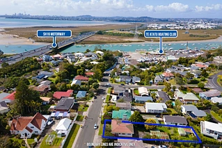 18 Bridge Avenue, Te Atatu South, Waitakere City