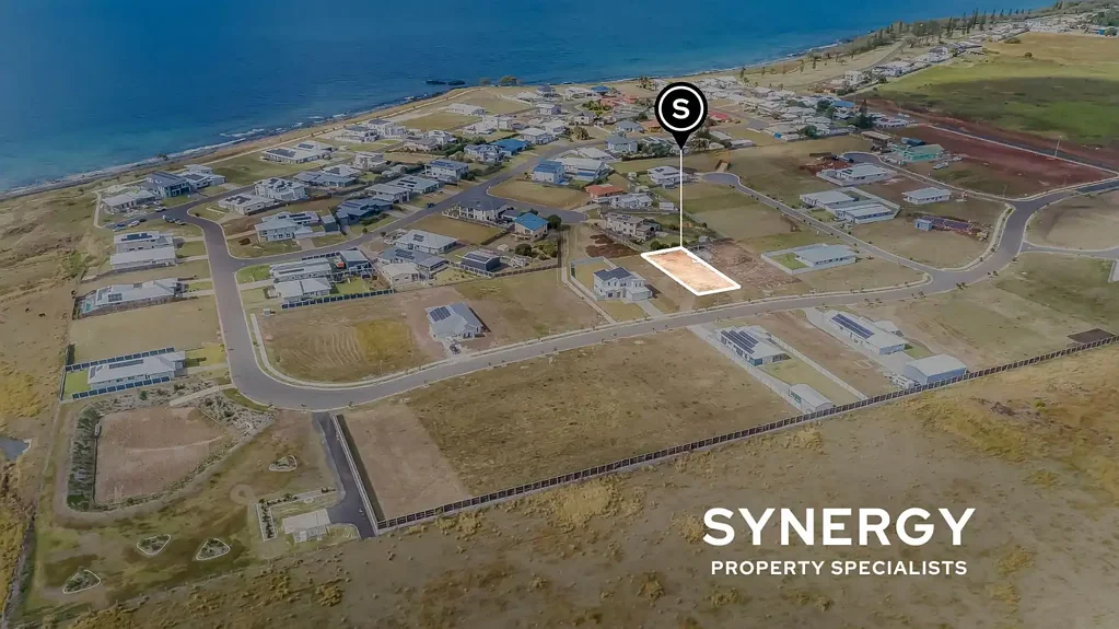 Elliott Heads Your Coastal Dream Starts Here - 1,085m² in Ocean Heights Estate