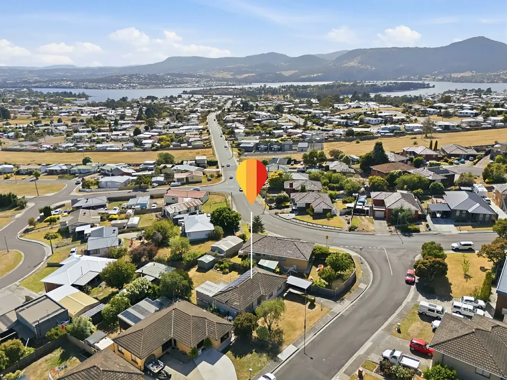 2 Cowper Road, Claremont, TAS 7011