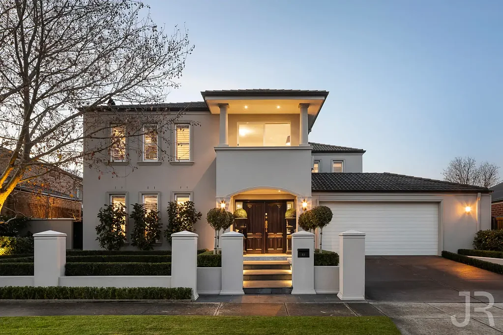 Berwick 5房 定制家庭住宅，重新定义。 The Bespoke Family Residence, Redefined.