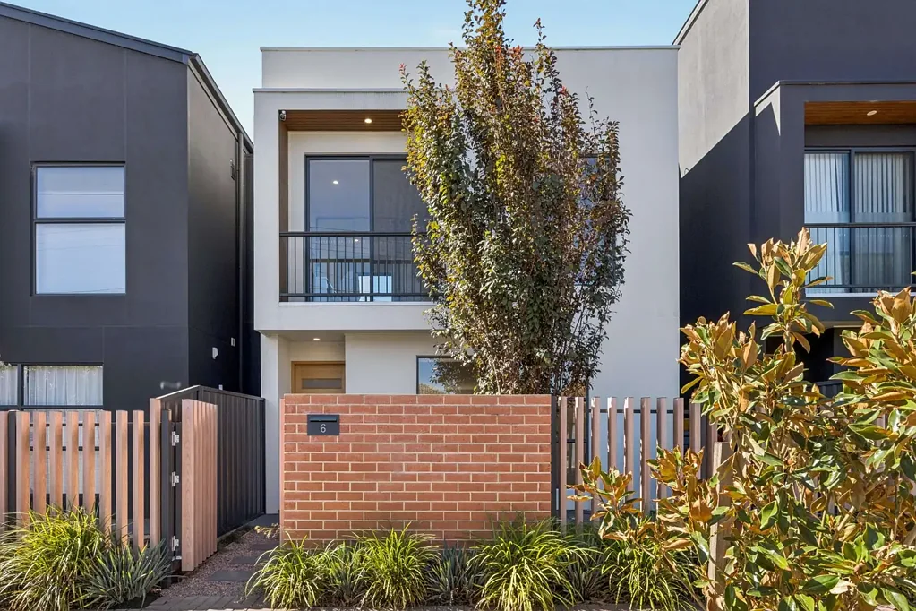 6 Davis Road, Glynde, SA 5070