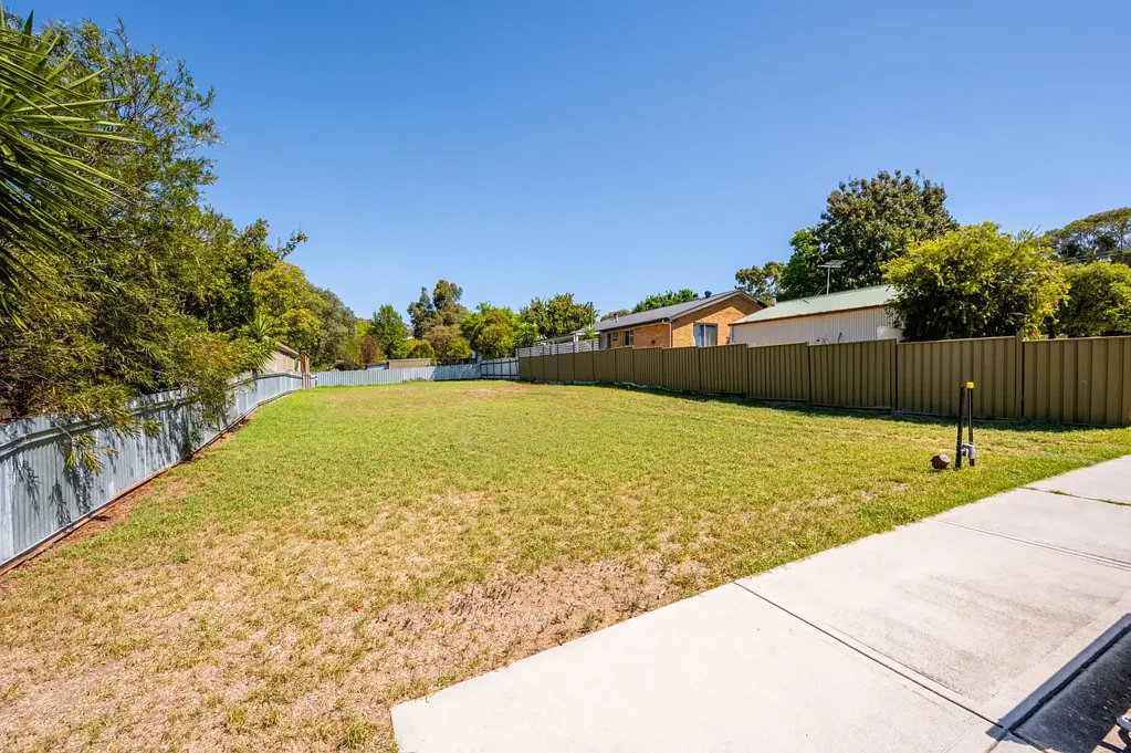 693 Wilkinson Street, Glenroy, NSW 2640