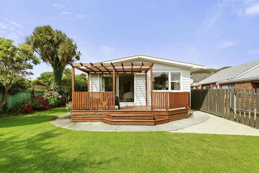 11A Raymond Terrace, Fairfield, Lower Hutt, Wellington