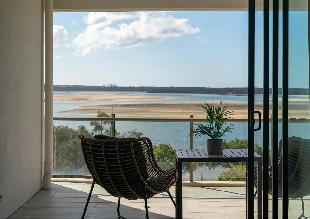 Maroochydore 3Zimmer THREE BEDROOM APARTMENT IN COTTON TREE WITH SPECTACULAR NORTH FACING VIEWS!
