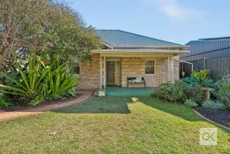 1 Clovelly Avenue, Clarence Gardens